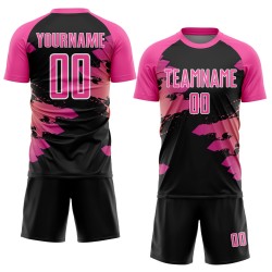 Aangepast roze zwart-wit sublimatie voetbaltenue shirt