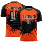 Aangepast oranje zwart-wit sublimatie voetbaltenue shirt Aangepast oranje zwart-wit sublimatie voetbaltenue shirt