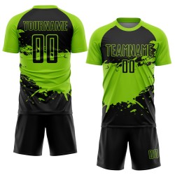 Aangepast zwart neongroen sublimatie voetbaltenue-shirt