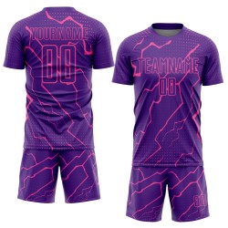 Aangepast paars roze bliksem sublimatie voetbaltenue shirt